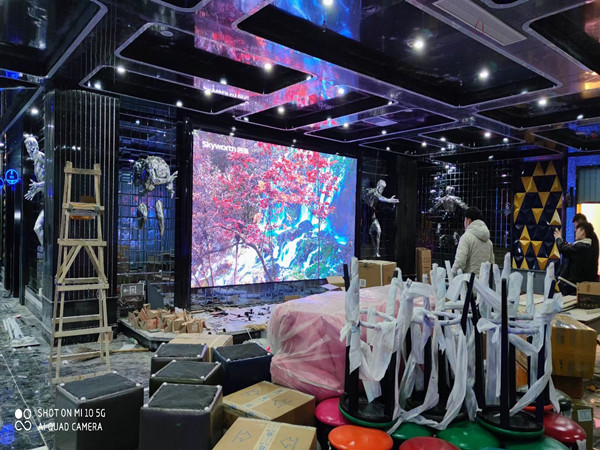 文峰室内P2.5全彩显示屏